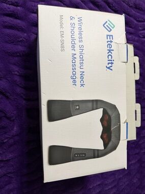 Etekcity Black Wireless Shiatsu Neck & Shoulder Massager